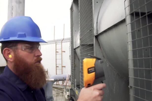 Fluke TiS20+ – TiS20+ im industriellen Einsatz