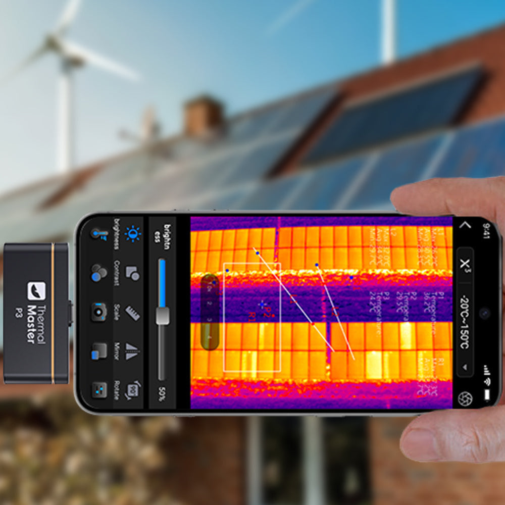 Thermal Master P3 PCB Master – P3 am Smartphone bei einer Solaranlagenprüfung